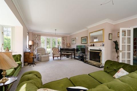 Jasmine Cottage Station Road, Woldingham, Caterham, CR3 7DA