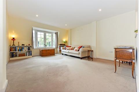 2 bedroom apartment for sale, Church Square, Chichester, West Sussex, PO19