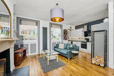 1 bedroom ground floor flat for sale, Stockwell Road, London, SW9