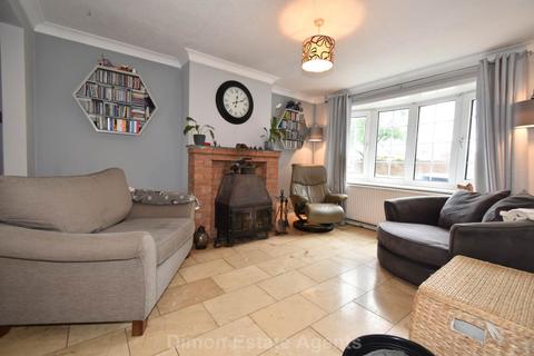 4 bedroom semi-detached house for sale, Spithead Avenue, Alverstoke