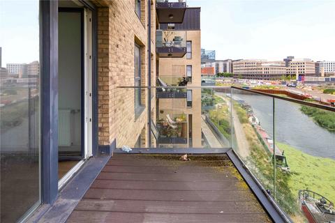 1 bedroom flat for sale, Hargreaves Court, 4 Nicholson Square, Bow, London, E3