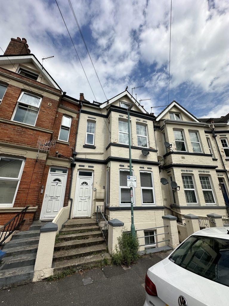 Windsor Road, 1 bed apartment to rent £775 pcm (£179 pw)