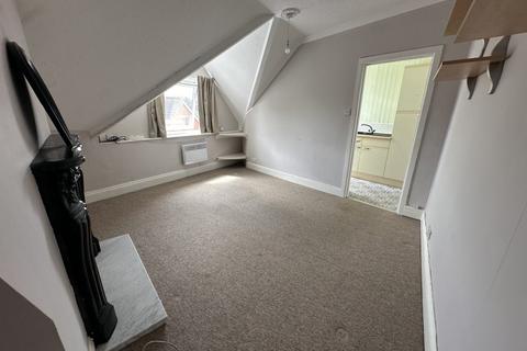 1 bedroom apartment to rent, Windsor Road, Boscombe