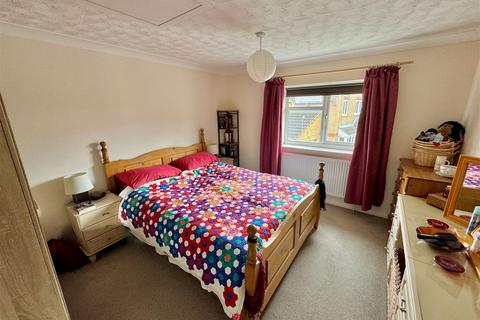 1 bedroom end of terrace house for sale, Blackthorn Court, Soham, CB7 5DT