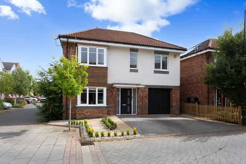 4 bedroom detached house for sale, Forest Walk, York, YO31