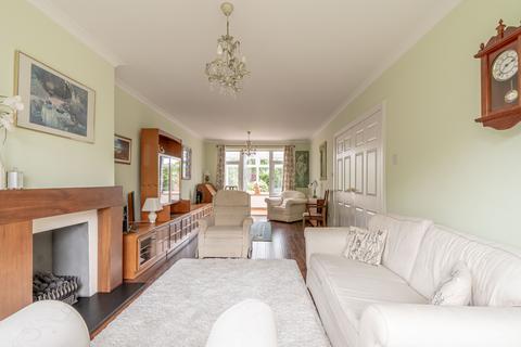 2 bedroom semi-detached villa for sale, Barnton Park Crescent, Edinburgh EH4