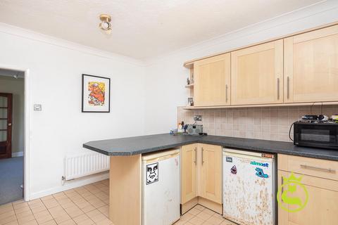 3 bedroom end of terrace house for sale, Britannia Road, Poole BH14