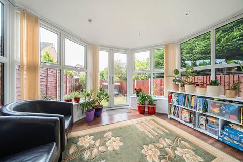 3 bedroom end of terrace house for sale, Torre Abbey, Bedford