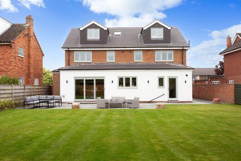 6 bedroom detached house for sale, Greenshaw Drive, Haxby, YO32