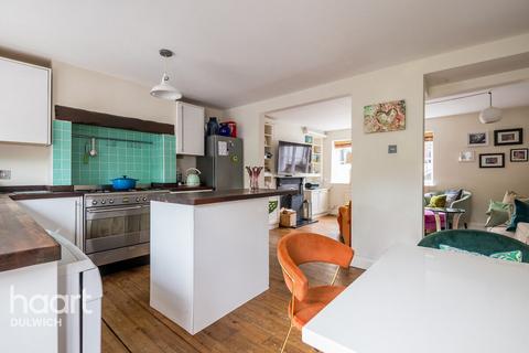 3 bedroom terraced house for sale, Whateley Road, London