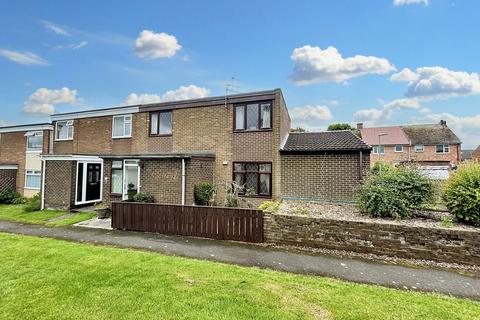 3 bedroom terraced house for sale, Garesfield Gardens, Burnopfield, Newcastle upon Tyne, Durham, NE16 6LQ