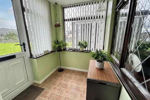 3 bedroom terraced house for sale, Garesfield Gardens, Burnopfield, Newcastle upon Tyne, Durham, NE16 6LQ