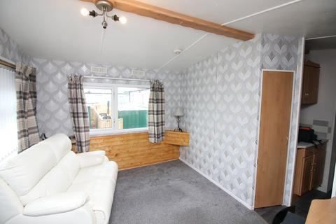 2 bedroom mobile home for sale, Lawsons Road,  Thornton-Cleveleys, FY5