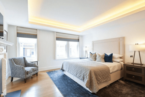 1 bedroom apartment to rent, Duke Street, London, W1K