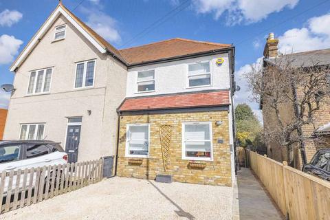 3 bedroom semi-detached house for sale, Stomp Road, Burnham SL1