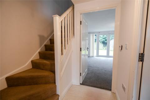 3 bedroom semi-detached house to rent, Chatsworth Close, Laceby, North East Lincolnshire, DN37