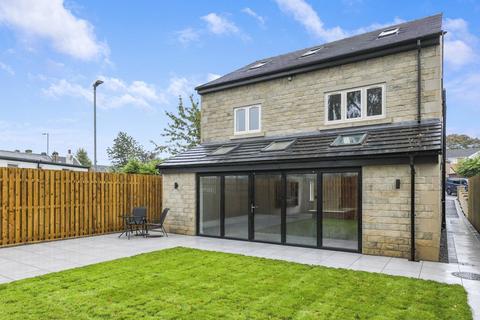 5 bedroom detached house for sale, Netherfield Place, Netherton, Wakefield, West Yorkshire, WF4