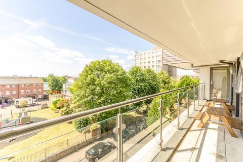 Holystone Court, Isle Of Dogs, London, E14