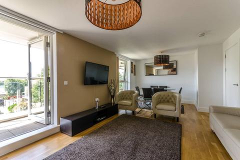 3 bedroom flat for sale, Holystone Court, Isle Of Dogs, London, E14