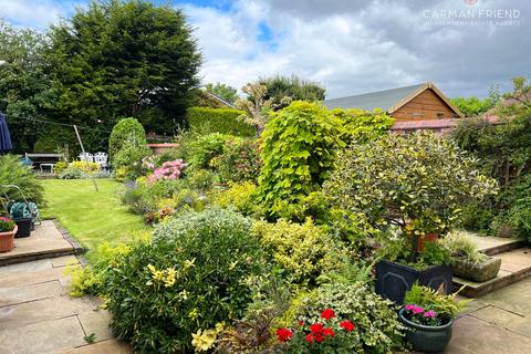 4 bedroom semi-detached house for sale, Glan Aber Park, Chester, CH4