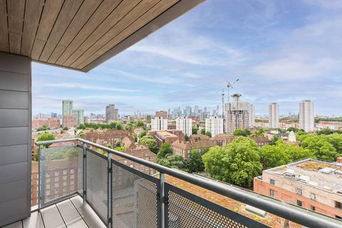 2 bedroom flat for sale, 2 Taylor Place, London E3