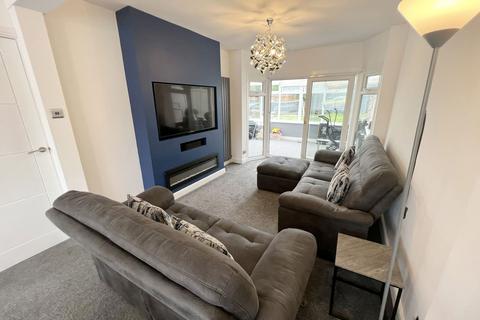 25 Wiseacre Croft, Shirley, Solihull, B90 1BD