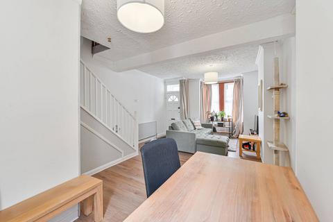 3 bedroom terraced house for sale, Winterbourne Road, Thornton Heath, CR7