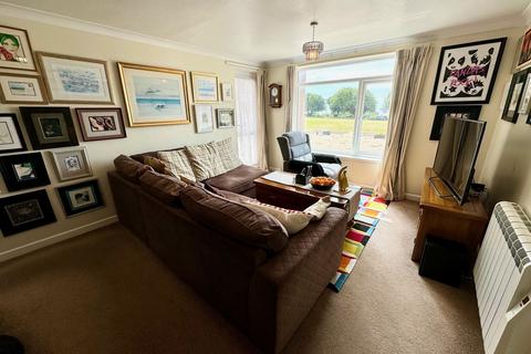 3 bedroom flat for sale, Grove Road, Bournemouth BH1