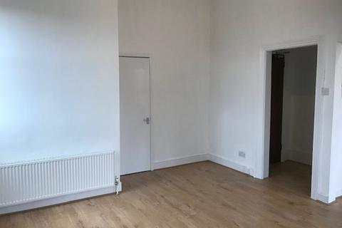 Studio to rent, Parsifal Road, West Hampstead NW6