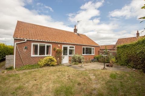 2 bedroom bungalow for sale, Holt Road, Field Dalling