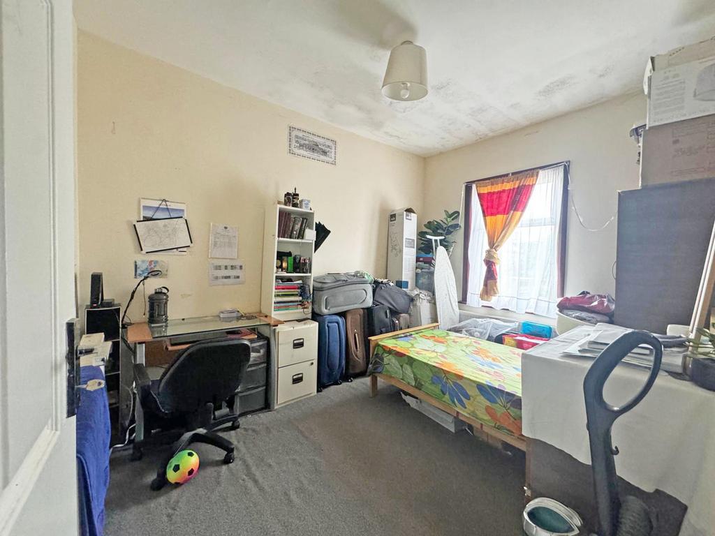 Flat 2