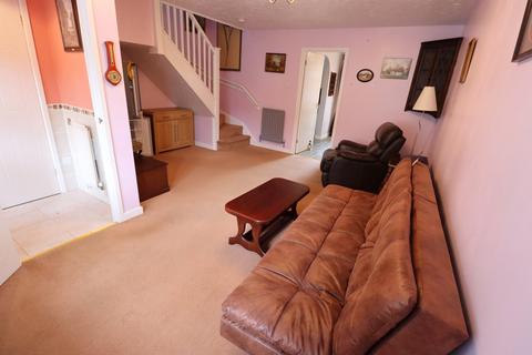 5 Belgrave Close, Rayleigh, SS6 9GD