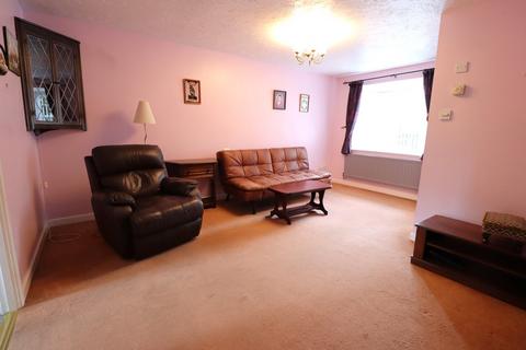 5 Belgrave Close, Rayleigh, SS6 9GD