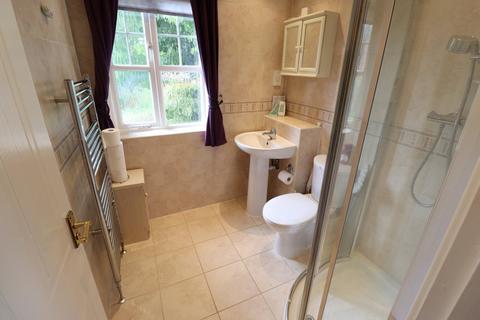 5 Belgrave Close, Rayleigh, SS6 9GD