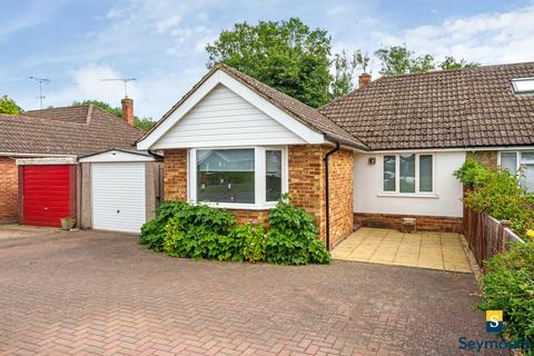 3 bedroom bungalow for sale, Envis Way, Guildford GU3