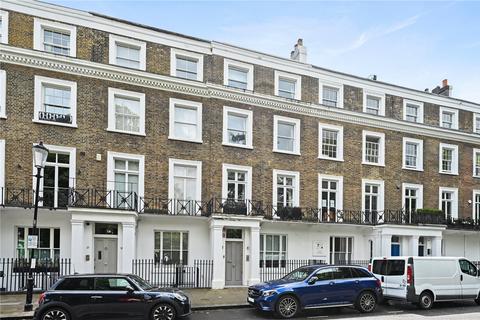 Studio to rent, Ladbroke Square, London, W11