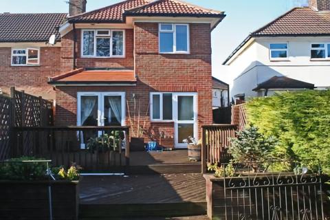 4 bedroom end of terrace house to rent, Buckler Road, North Oxford