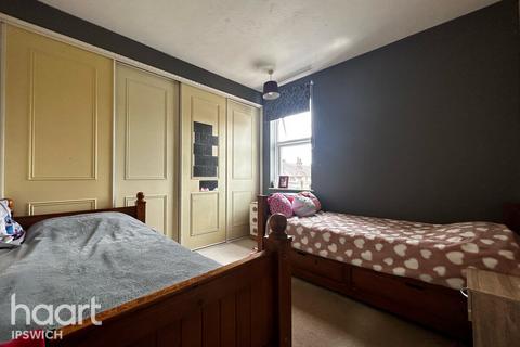 6 Littles Crescent, Ipswich, IP2 8DP