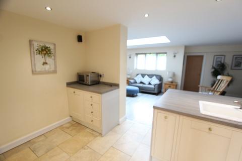 3 bedroom terraced house for sale, Station Road, Oakley, Bedford, MK43