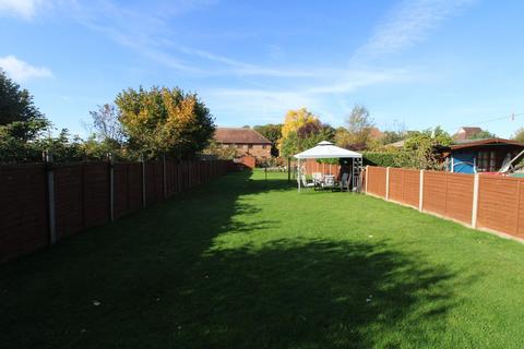 3 bedroom terraced house for sale, Station Road, Oakley, Bedford, MK43