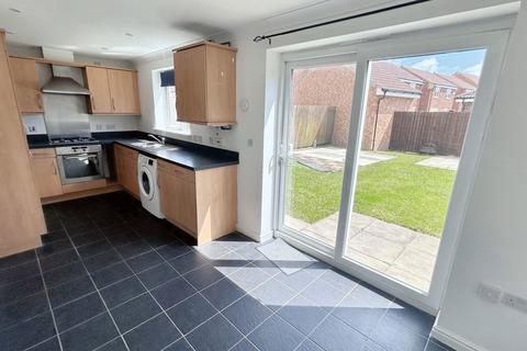 13 Rothbury Drive, Ashington, NE63 8TJ