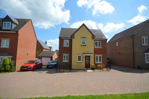 3 bedroom detached house for sale, Crystal Drive, Lightmoor