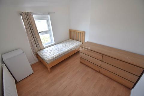 3 bedroom terraced house for sale, Edgehill Street, Reading