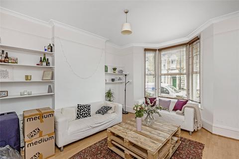 4 bedroom house to rent, Sandmere Road, London, SW4