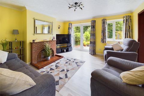 4 bedroom detached house for sale, Kingfisher Way, Kelvedon, Colchester, Essex, CO5