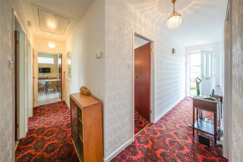 18 Birchfield Gardens, Gateshead, NE9 7TJ