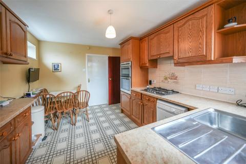 18 Birchfield Gardens, Gateshead, NE9 7TJ
