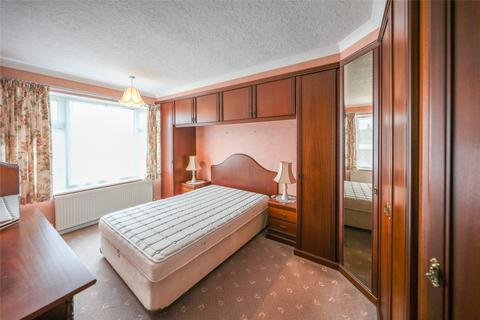 18 Birchfield Gardens, Gateshead, NE9 7TJ