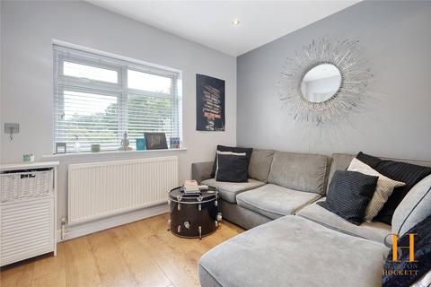 2 bedroom house for sale, Hickstars Lane, Billericay, Essex, CM12