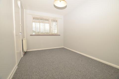 1 bedroom flat to rent, Rhodaus Close Canterbury CT1